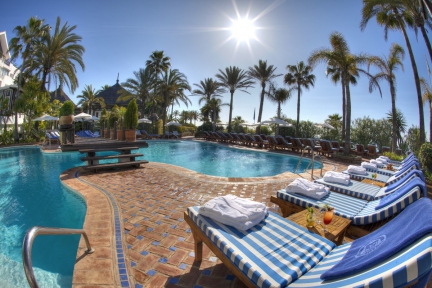 pool, sunshine, beauty treatments, marbella